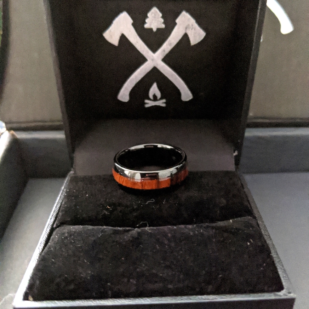 Unisex band/ring 9/9.5